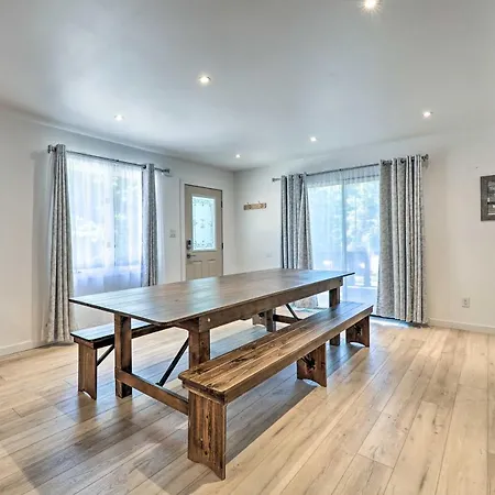Holland Home With Fire Pit - Walk To Lake!